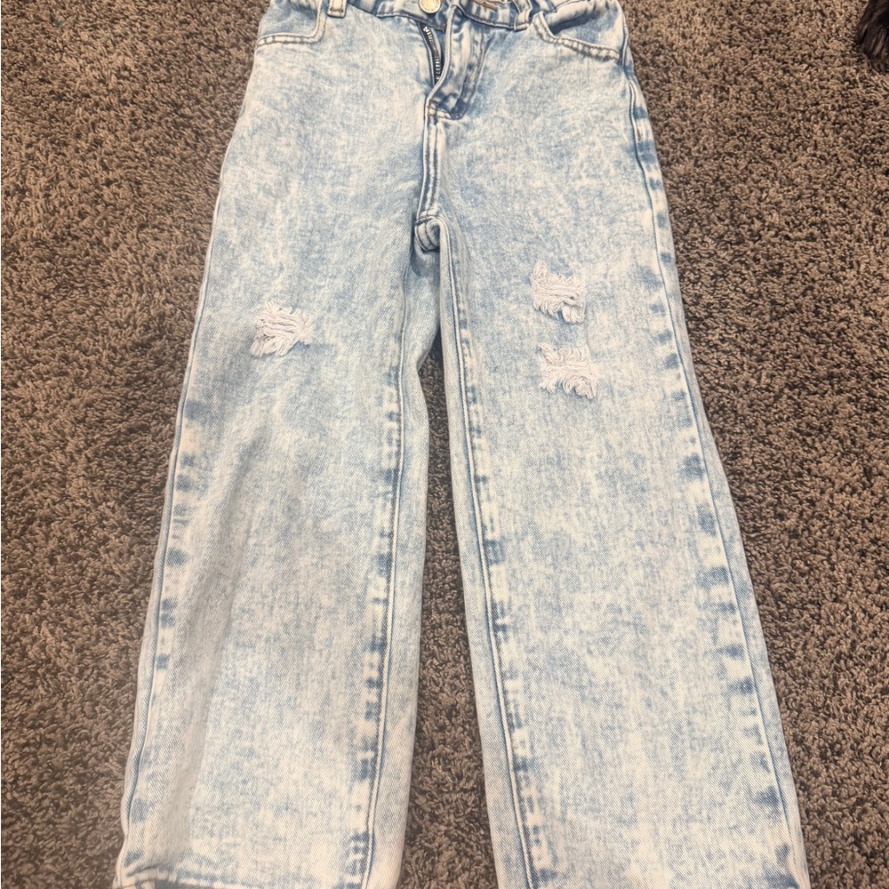 SHEIN Light Blue Acid Wash Distressed Kids Jeans